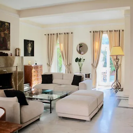 Garden Mansion In Historic Center By Lovelystay Сasa de vacaciones *
