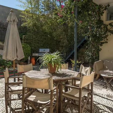 Garden Mansion In Historic Center By Lovelystay בית נופש ליסבון
