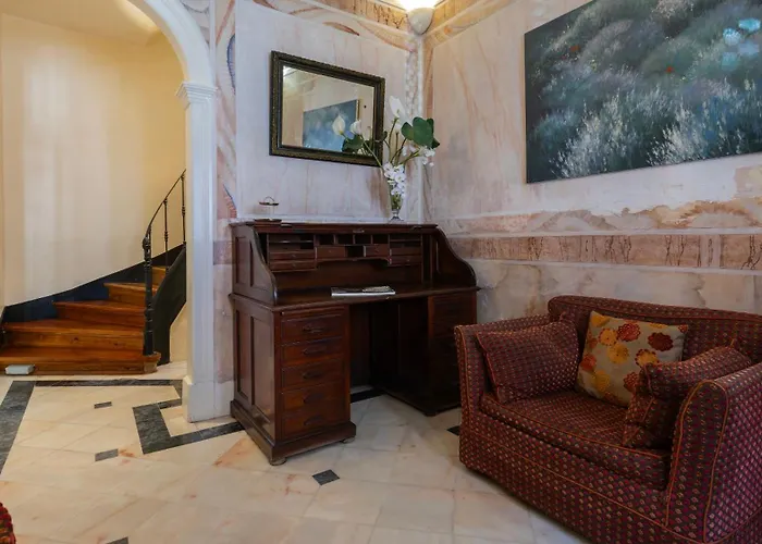 Garden Mansion In Historic Center By Lovelystay بيت للعطل Lisboa