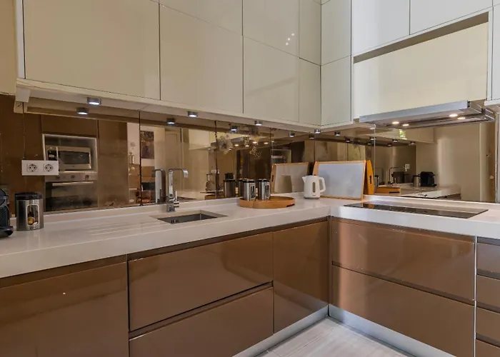 Garden Mansion In Historic Center By Lovelystay بيت للعطل Lisboa