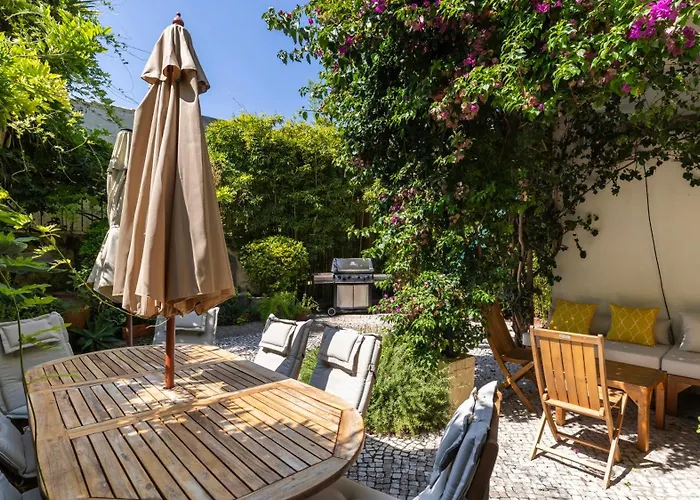 Garden Mansion In Historic Center By Lovelystay Lisboa