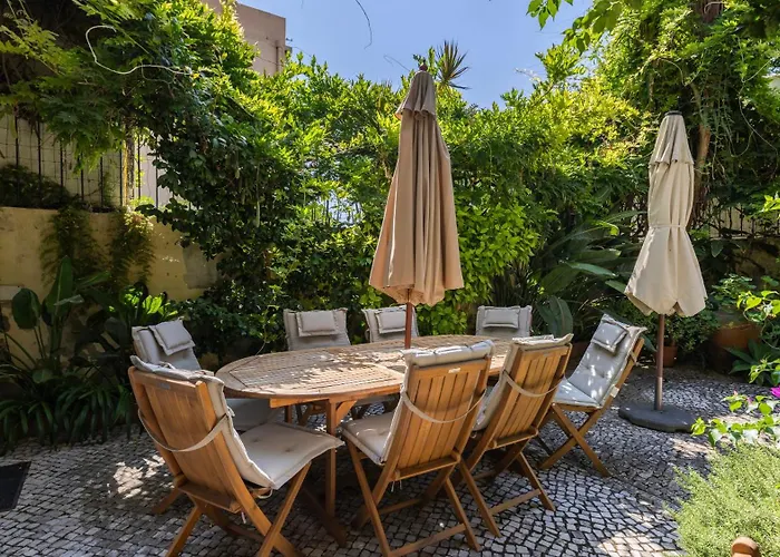 Garden Mansion In Historic Center By Lovelystay Lisboa