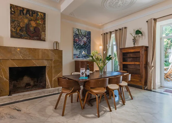 بيت للعطل Garden Mansion In Historic Center By Lovelystay *