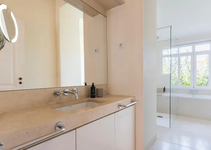 Garden Mansion In Historic Center By Lovelystay *